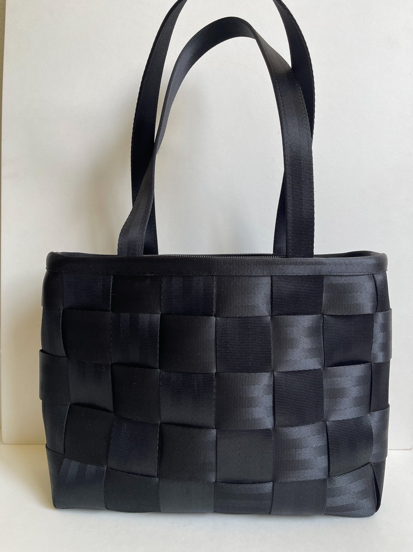 Harveys Seatbelt Double Handle Tote