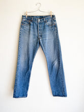 Load image into Gallery viewer, Vintage Levi&#39;s 501 35&quot; Waist Medium Wash
