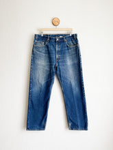 Load image into Gallery viewer, Vintage Levi&#39;s 505 Jeans - 37&quot; Waist
