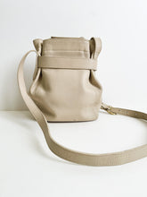Load image into Gallery viewer, Vintage Coach Bone Soho Belted Pouch
