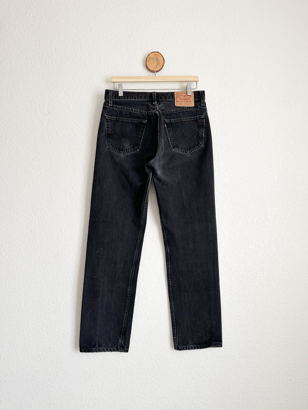 Vintage Levi's 501 Jeans - 32