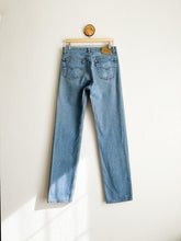 Load image into Gallery viewer, Vintage Levi&#39;s 501 Jeans - 30.5&quot; Waist
