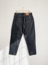 Load image into Gallery viewer, VINTAGE Levi&#39;s 560 Jeans - Select Your Size &amp; Length
