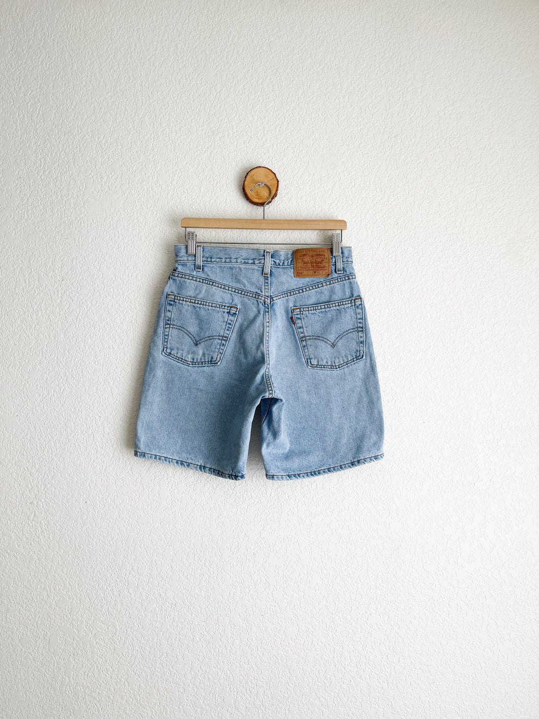 Vintage Levi's 550 Jean Shorts - 30