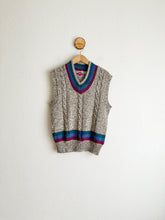 Load image into Gallery viewer, Vintage Pullover Sweater Vest
