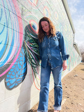 Load image into Gallery viewer, VINTAGE Levi&#39;s 517 Jeans - Select Your Size &amp; Wash
