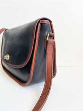 Load image into Gallery viewer, Vintage Coach Spectator Black and Tan City Bag
