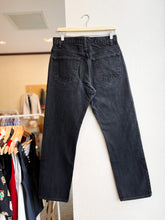 Load image into Gallery viewer, Levi&#39;s 505 VINTAGE Jeans - Select Your Size &amp; Wash
