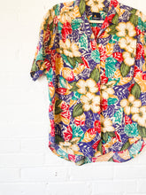 Load image into Gallery viewer, Hibiscus Flower Button Up
