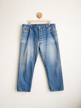 Load image into Gallery viewer, Vintage Levi&#39;s 501xx Jeans - 41&quot; Waist
